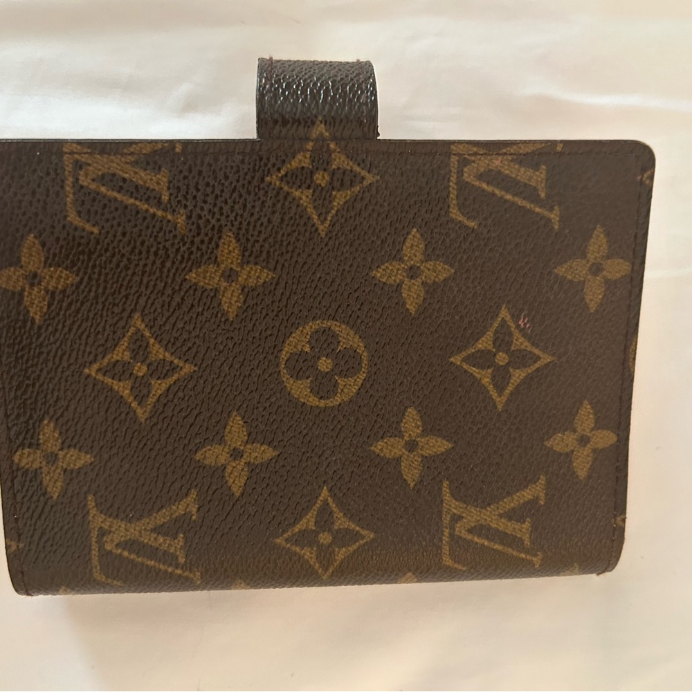 Louis Vuitton Brown Monogram Wallet with Gold Clasp - Picture 3 of 6